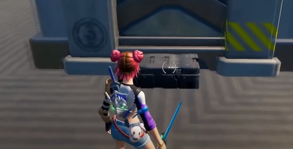 Fortnite: Transporta una muestra alienígena hasta una entradas de Complejo Corriente, desafío