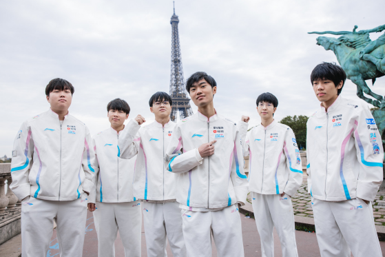 LoL: Un solo campeón podría salir vencedor de esta competición, BLG se lleva la victoria ante HLE en los playoffs de Worlds 2024