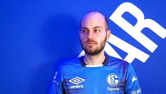LoL: La comunidad se ceba con Forgiven tras su salida del Schalke 04