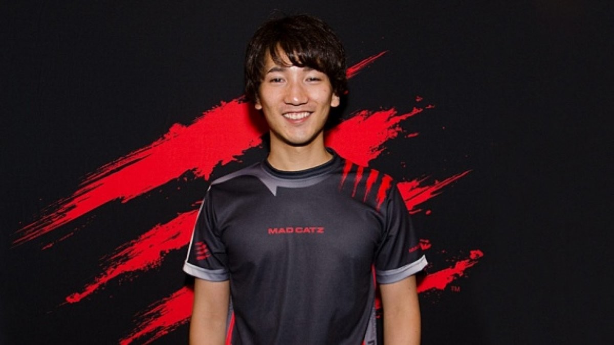 Daigo Umehara, leyenda de Street Fighter... Y campeón de Uno Millenium