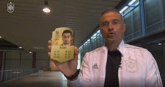 La selección española de fútbol usa cartas FUT de FIFA 22 para dar los convocados de la Final Four