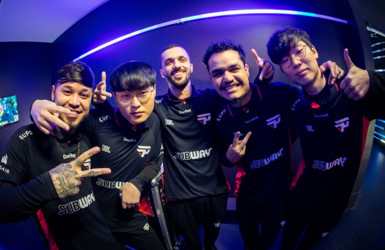 LoL: El color gris pinta a la región latina, la escuadra de PNG consigue avanzar a la fase principal de Worlds tras derrotar a R7