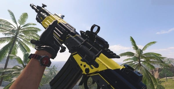 Warzone: La mejor clase meta de la temporada 4, con FARA 83 y MP5 de Cold War a la cabeza