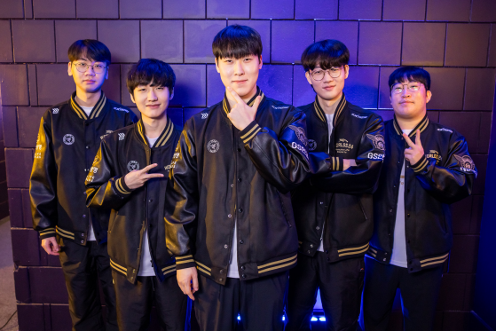 LoL: Asia toma el control del día uno de la semana 3, TES y HLE se llevan la victoria para pasar al top 8 de Worlds 2024