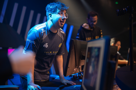LoL: El fénix sigue en la contienda, la escuadra de Fuego consigue clasificarse a los playoffs de la Americas Challengers