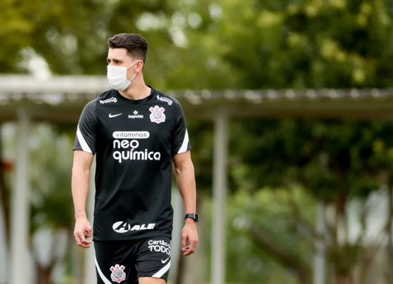 Danilo Avelar en un entrenamiento del Corinthians - Foto: Rodrigo Coca/Agencia Corinthians - Counter Strike 2