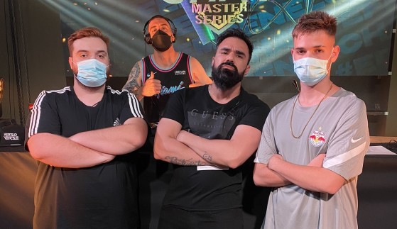 Twitch bloquea a Ibai tras mostrarse un trasero en la Batalla de Gallos de este fin de semana